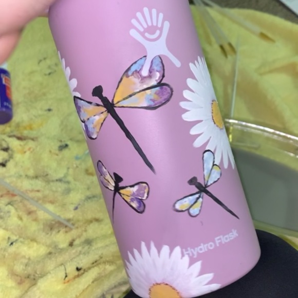 Custom Hydro Flasks - Picture 7 of 11